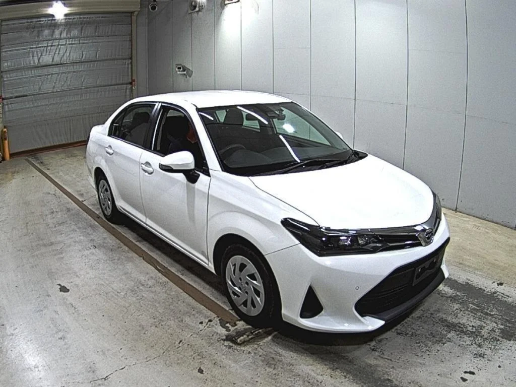 Toyota Corolla Axio NRE161 2023